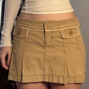 Y2K Abercrombie & Fitch Pleated Cargo Skirt